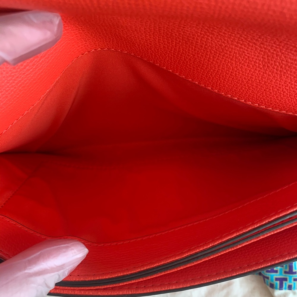 Tory Burch Poppy Red “Vintage Like” Kira Clutch w/ Strap, NWT!!! - Picture 5 of 12